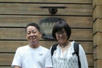 20200919 東様・佐々木様 餌場に来るヤマガラ・ゴジュウカラ・シジュカラに見入っていました。（小啄木FanClab）