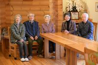 20251028 矢作様・北澤様ご夫妻・栗栖様ご夫妻💛数えられないくらい別荘の様にお帰り頂いております💛今回も連泊で二日目は裏磐梯迄紅葉を見に行きました！！！残念ながら小雨模様で五色沼も一部の紅葉しか見る事が出来ませんでしたが、皆さんには楽しんで頂けたようです！！！次回は暖かくなりましたらお帰り下さい！！！お待ちしております！！！【小啄木Fanclub】